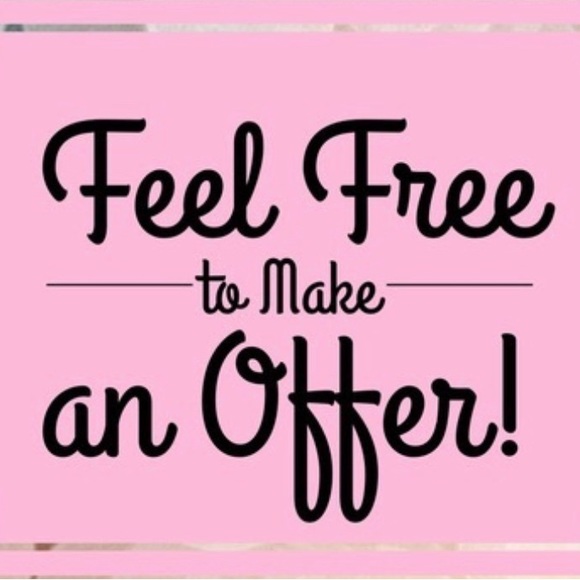 Meet your Posher, Jessica - Picture 1 of 2